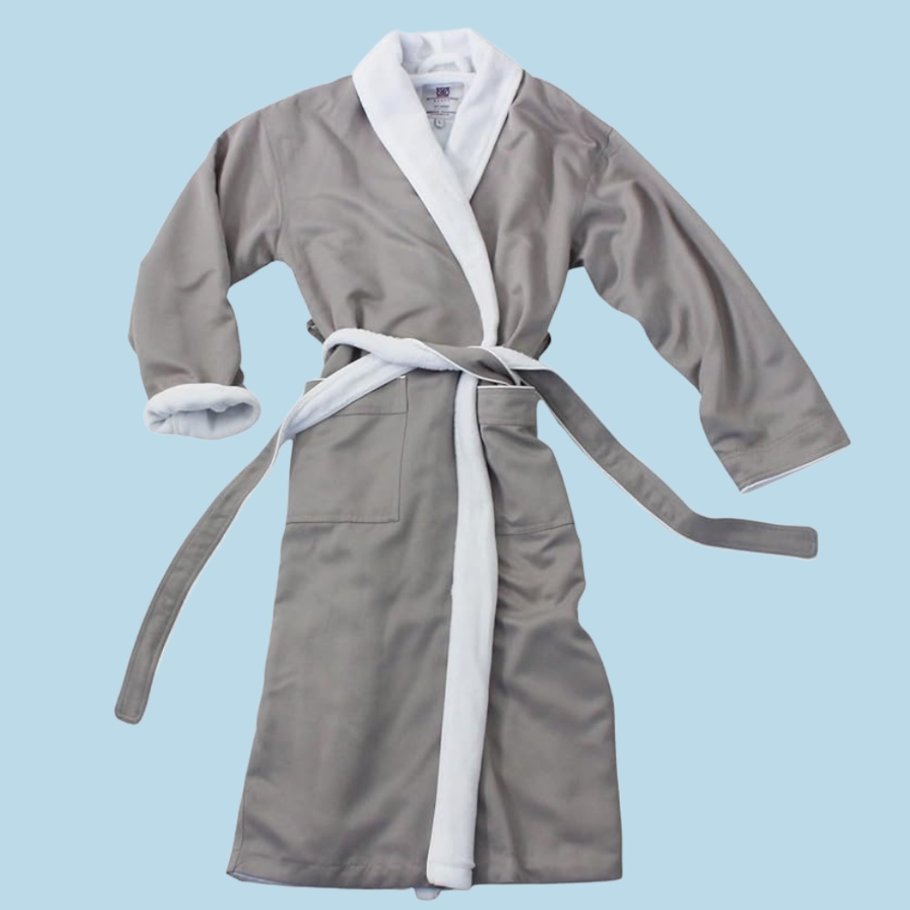 A spa bathrobe, cut for men and women